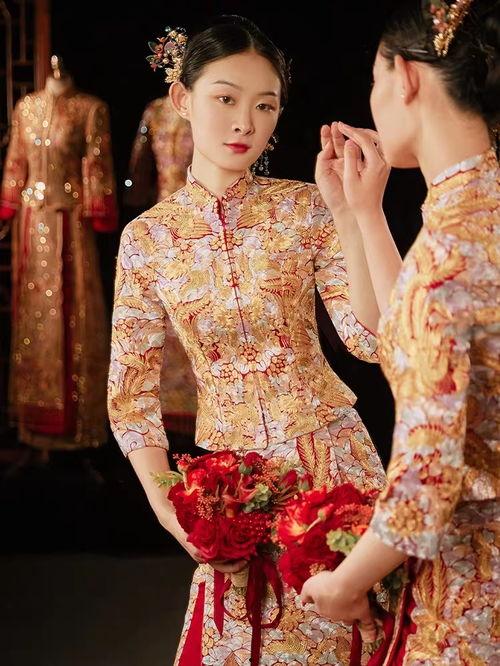 龙凤褂的明星,龙凤褂演绎华丽转身