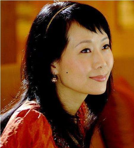 叶童赵雅芝生活照,岁月静好,优雅依旧