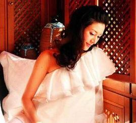 拍床的女明星,揭秘拍床戏的女明星幕后故事